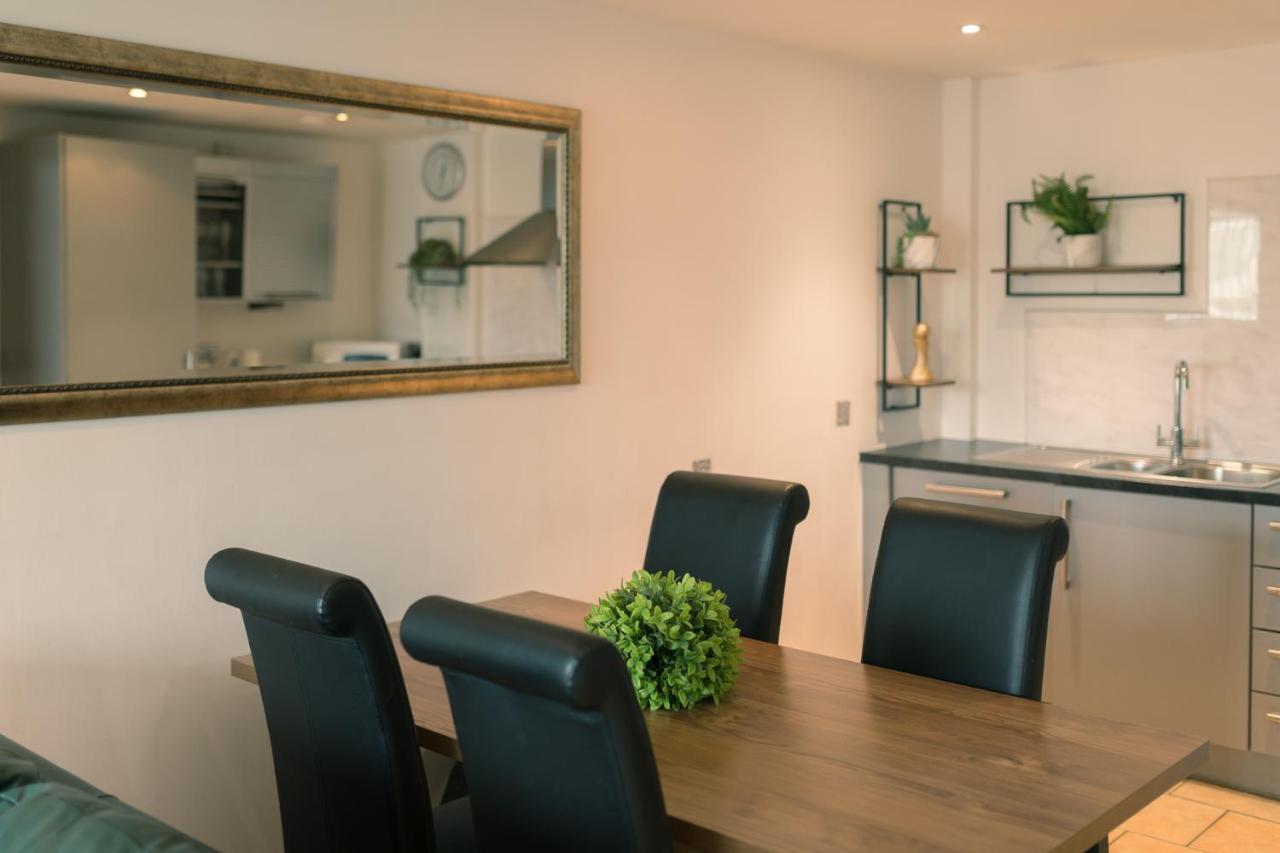 Sidemersey Livings- Convenient And Central 2-Bedroom Haven In L1 Ливерпуль Экстерьер фото
