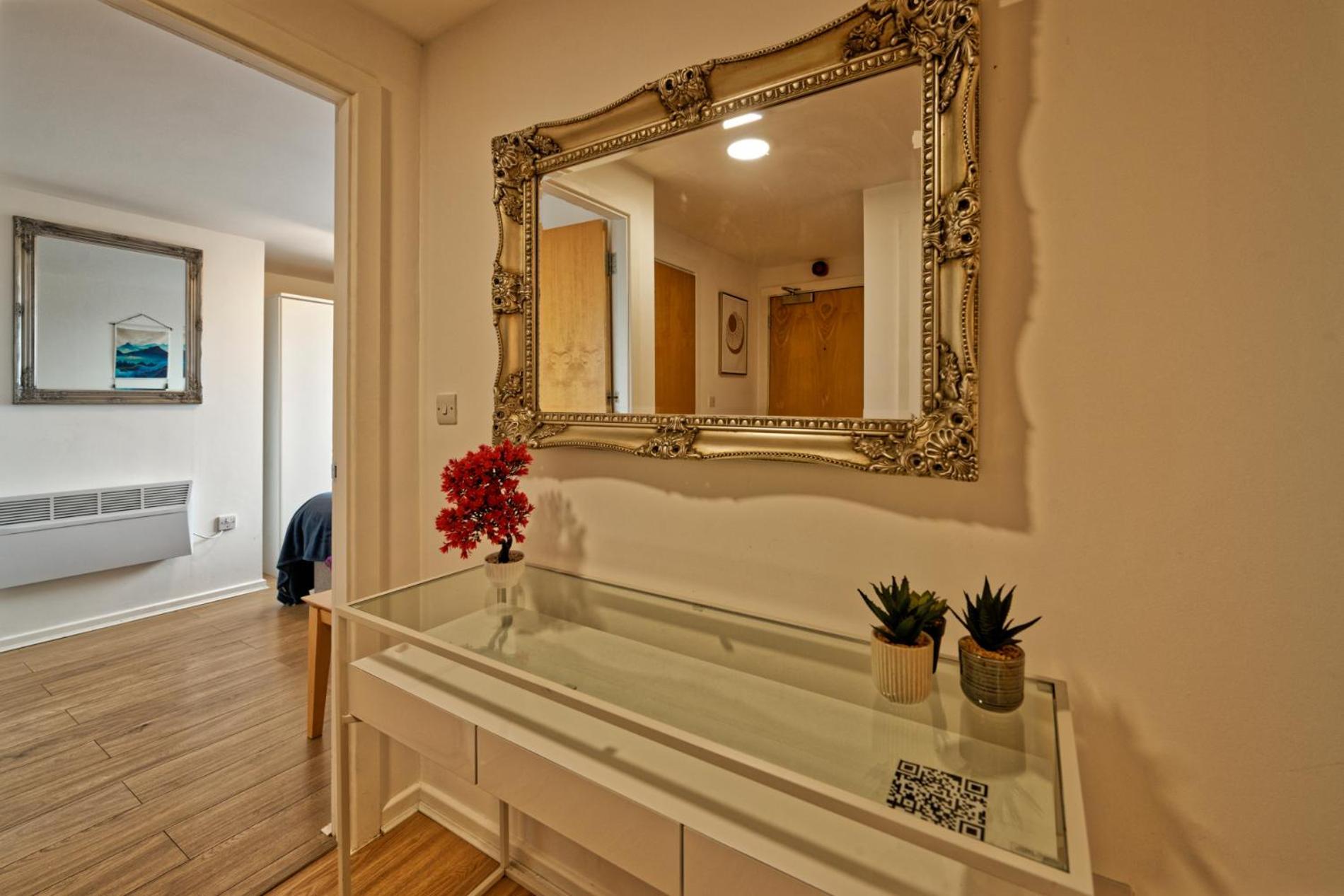 Sidemersey Livings- Convenient And Central 2-Bedroom Haven In L1 Ливерпуль Экстерьер фото