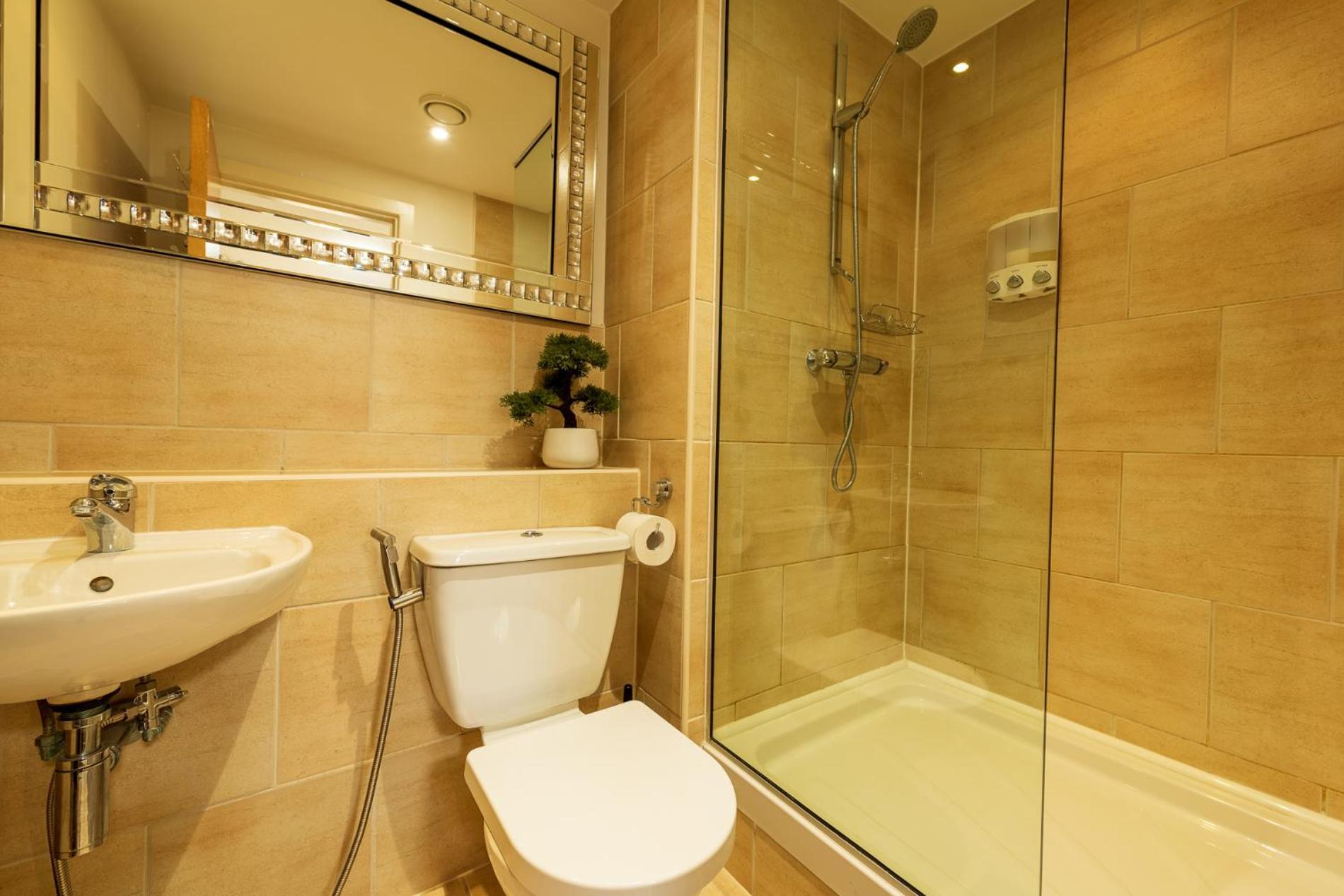 Sidemersey Livings- Convenient And Central 2-Bedroom Haven In L1 Ливерпуль Экстерьер фото
