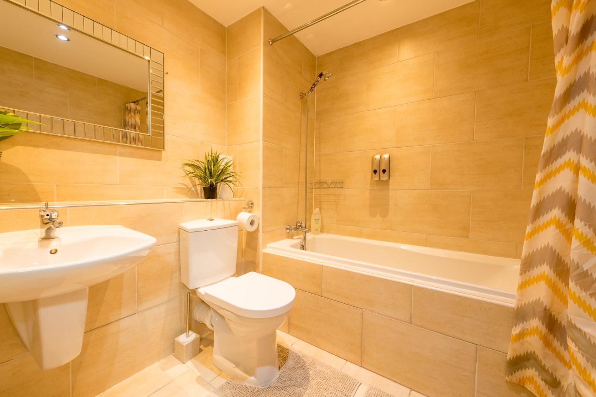 Sidemersey Livings- Convenient And Central 2-Bedroom Haven In L1 Ливерпуль Экстерьер фото